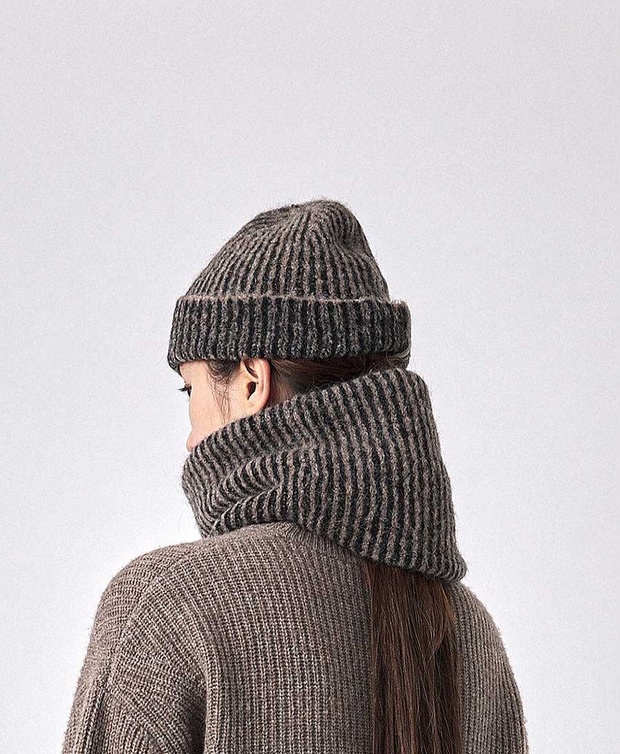 Herren 7115 by Szeki M Tzen & Schals | M Tze "Alpaca Striped Beanie" - Dark Stripes