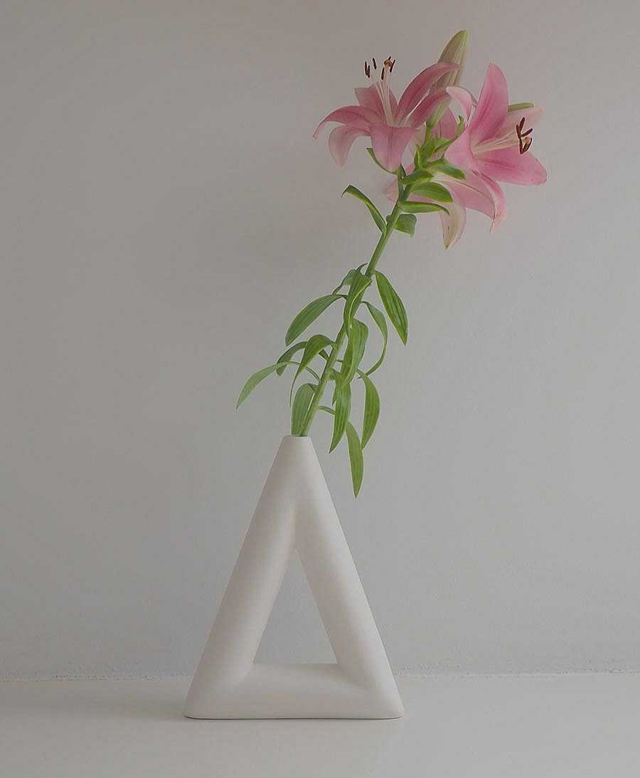 Lifestyle Valeria Vasi Raumdekoration | Vase - Triangle Weiss Matt