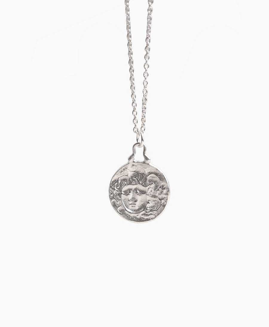 Damen Wild Fawn Halsketten | Halskette Silber "Medusa Pendant Necklace"