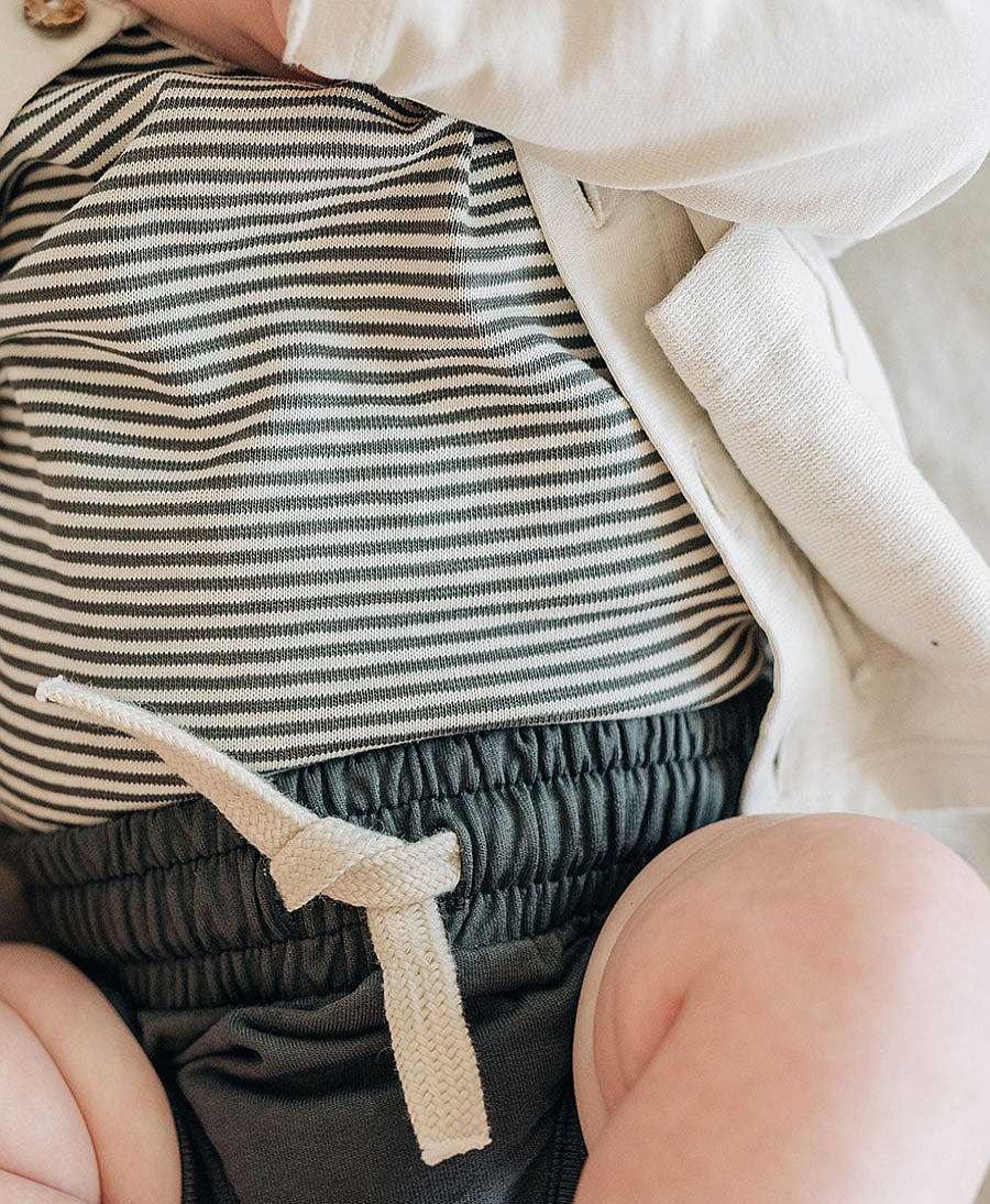 Kinder Kidwild Kinderkleidung | Organic Tank Top - Gestreift - Raven Stripe