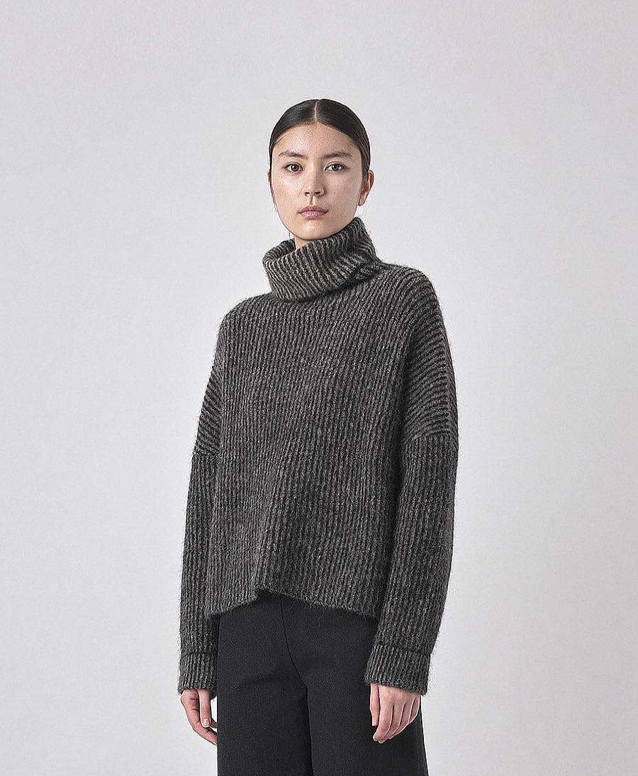 Damen 7115 by Szeki Oberteile | Strickpullover Alpaca Striped Turtleneck - Dark Stripes