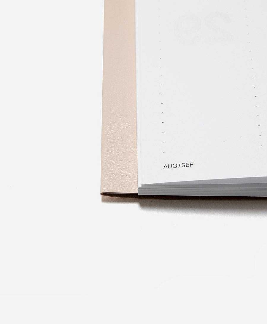 Lifestyle Marjolein Delhaas Organisation | Agenda 2024 Classic Planner Puderrosa - Powder